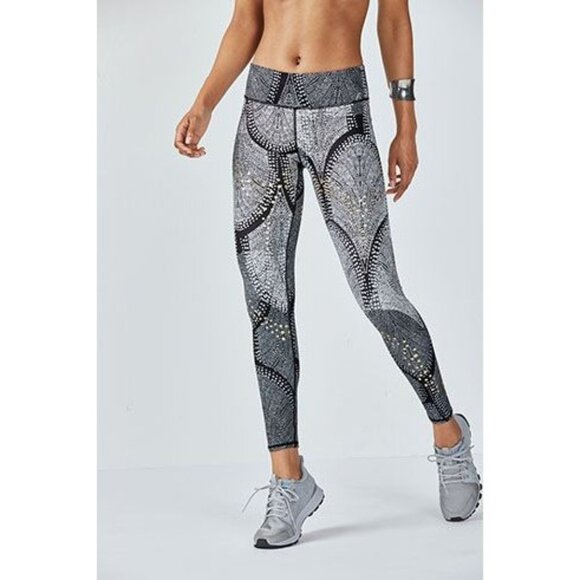 Fabletics Gray Salar Printed Powerhold Crop Athletic Leggings S - Picture 1 of 6